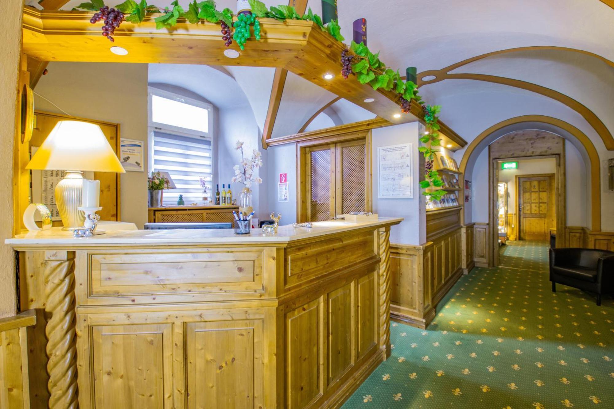 Hotel Schloss Nebra Екстериор снимка