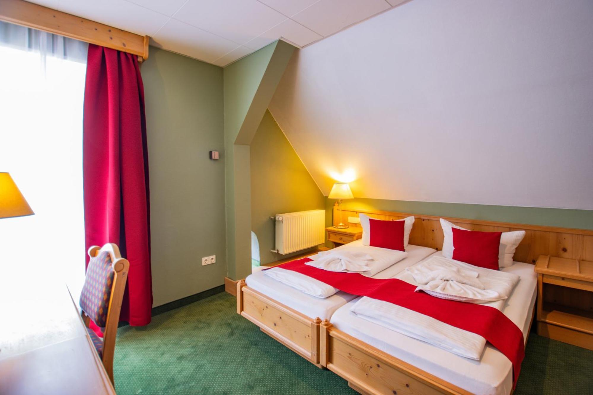 Hotel Schloss Nebra Екстериор снимка