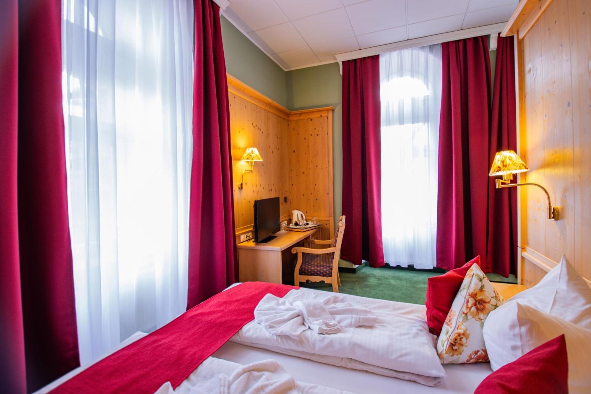 Hotel Schloss Nebra Екстериор снимка